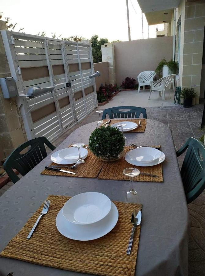 Apartament Bayview Pembroke Zewnętrze zdjęcie